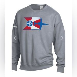 Wichita  Bombardier Souvenir crew sweatshirt. Super soft. Men’s size small.
